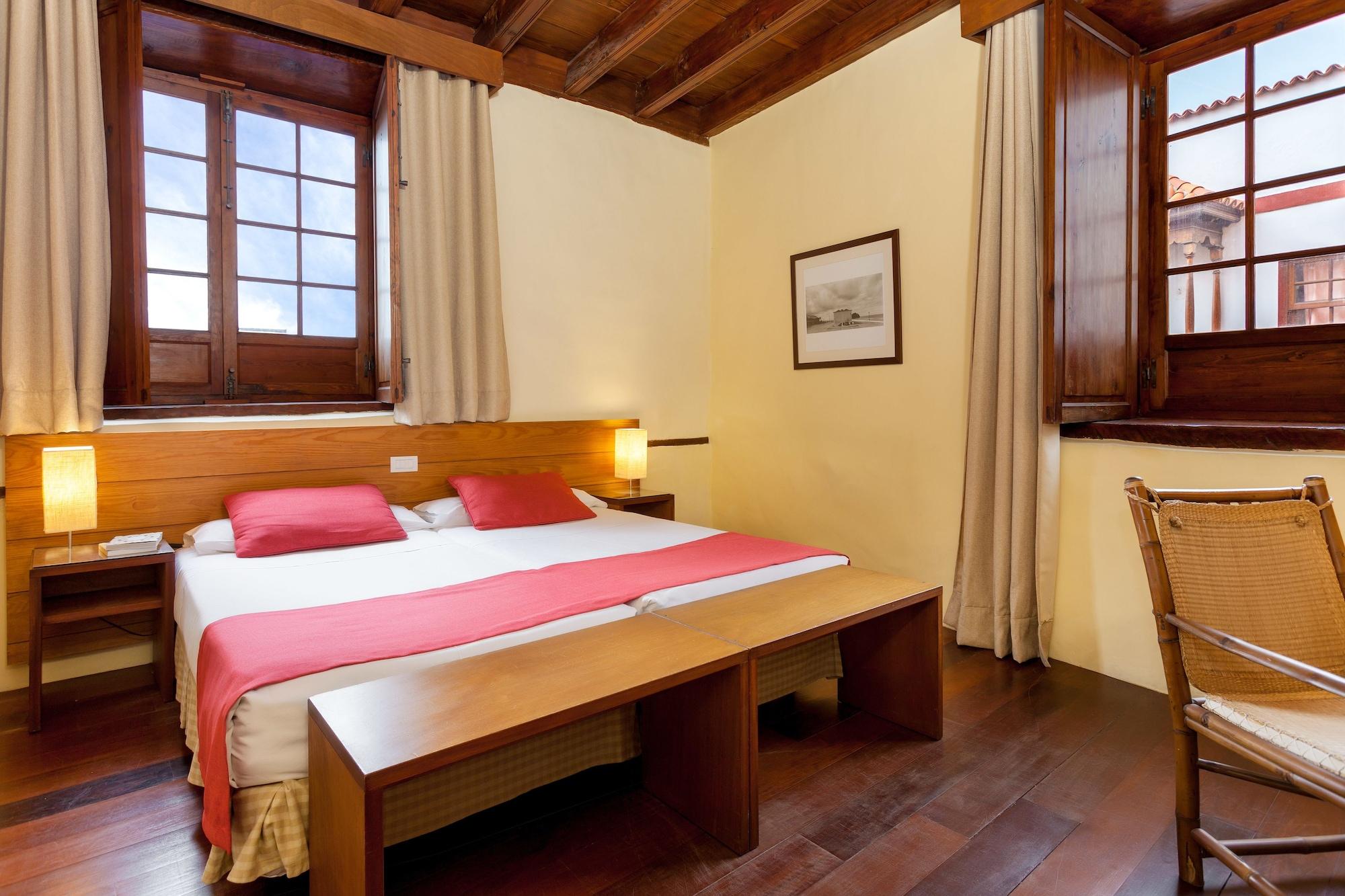 Hotel Livvo La Quinta Roja ガラチコ エクステリア 写真